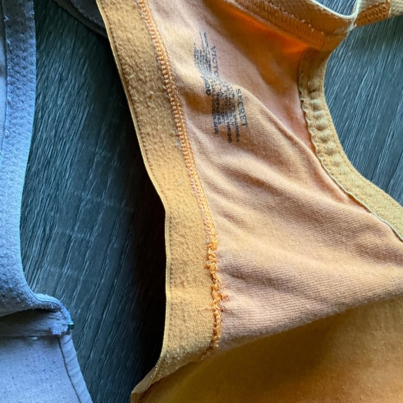 VS bra set And orange, tan, and black - Picture 6 of 6